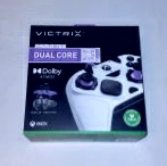 Xbox Victrix Gambit Dual Core Tournament Wired Gaming Controller - Picture 2 of 11